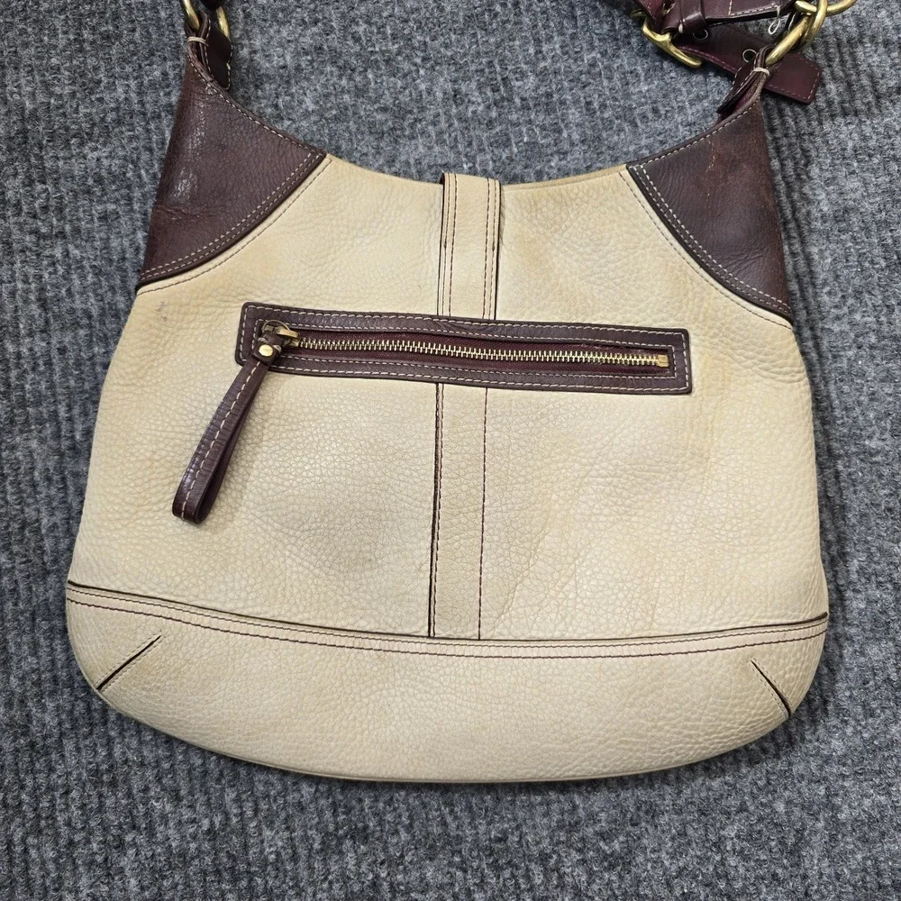 Coach Women's Leather Shoulder Bag Beige with Red Wine‎ Color